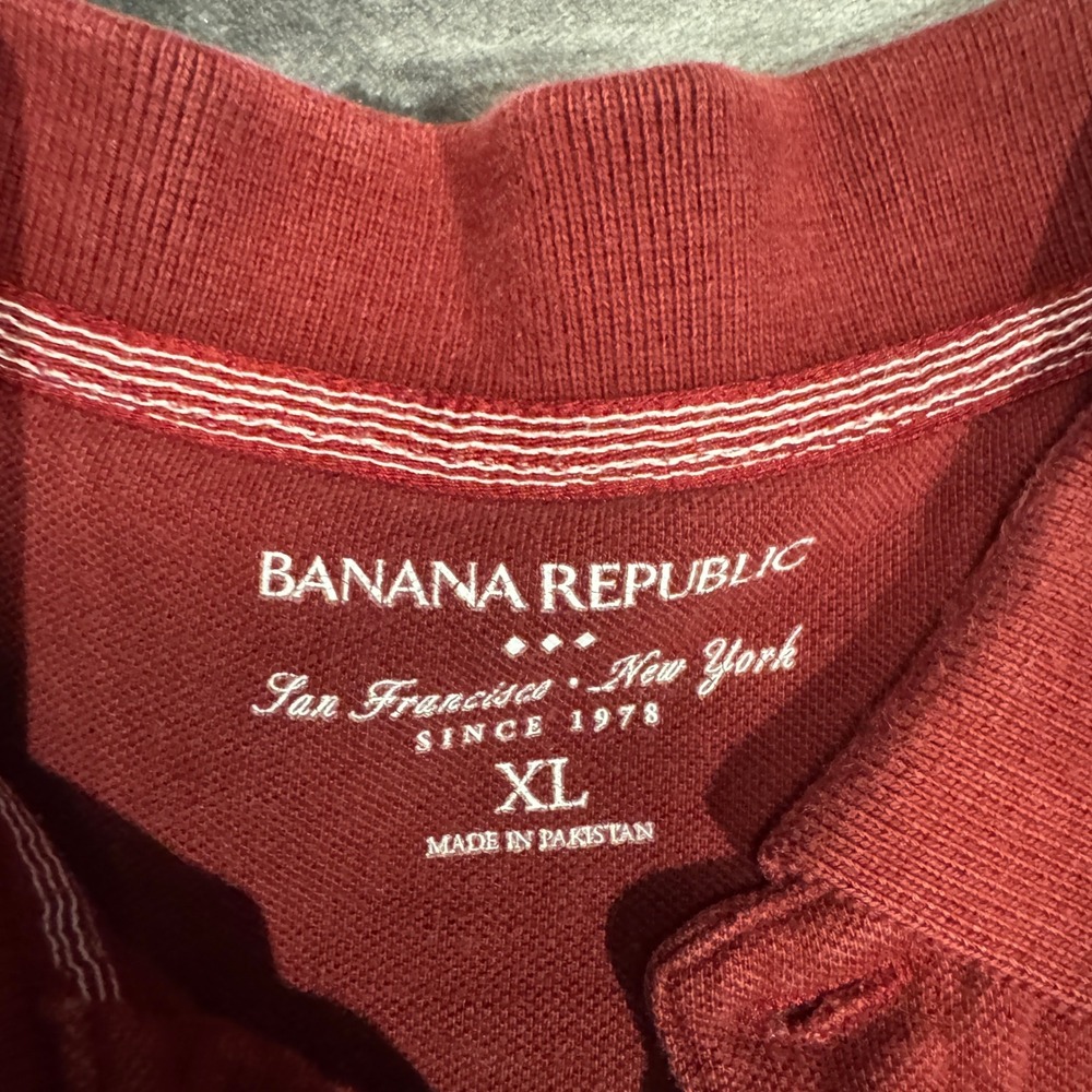 Banana Republic Mens XL Red Pique Polo Shirt Elephant Logo Short Sleeve - Picture 4 of 11